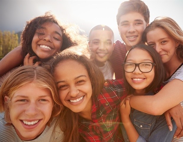 Estudio encuentra vínculo entre depresión y uso de cigarrillos electrónicos entre adolescentes