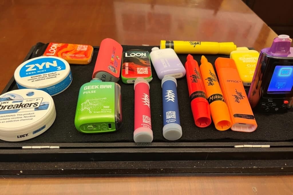 Keith Ellison Urges Retailers to Stop Selling Unauthorized E-Cigarette Products
