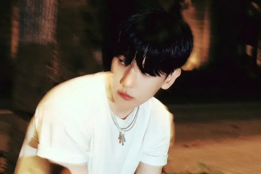 La Controversia de Baekhyun de EXO Fumando en un Restaurante de Macao Disculpa