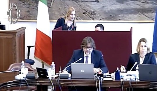 意大利三大烟草协会出席听证会 呼吁加强对电子烟等产品销售监管