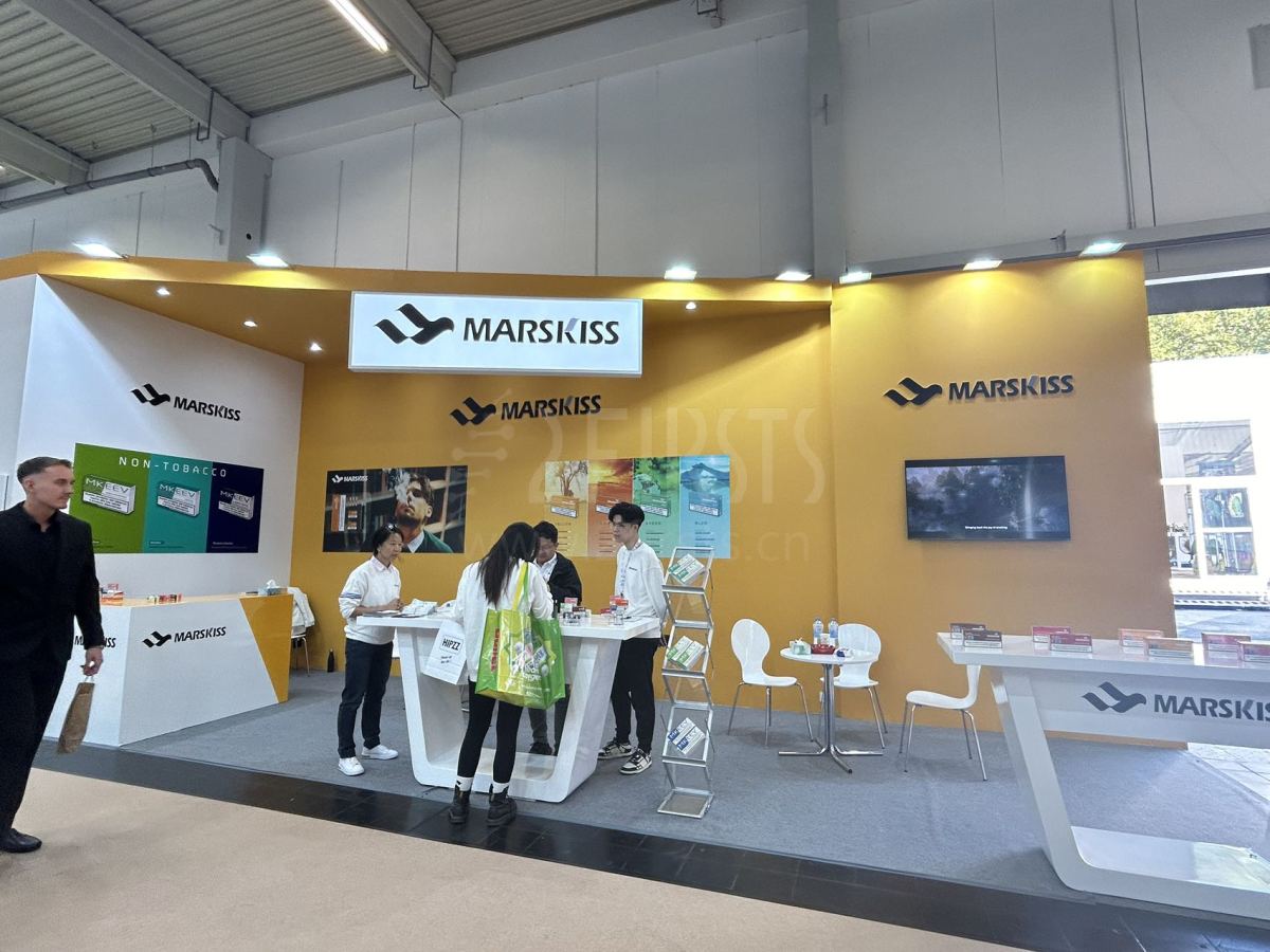 展会观察｜中烟香港、PMI 、BAT、思摩尔、合元等企业携加热不燃烧品牌参展