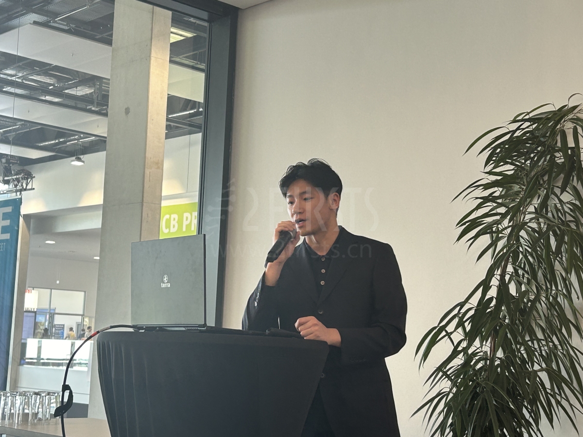 2Firsts CEO赵童受邀在多特蒙德烟草展论坛发表主题演讲：新闻媒体在新型烟草减害中的作用与价值