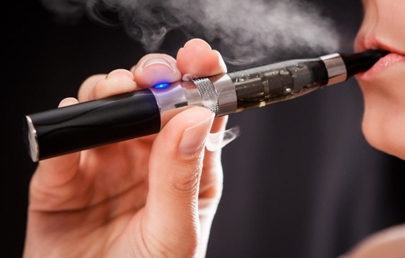 Indian police seize $36,000 worth of illegal e-cigarettes