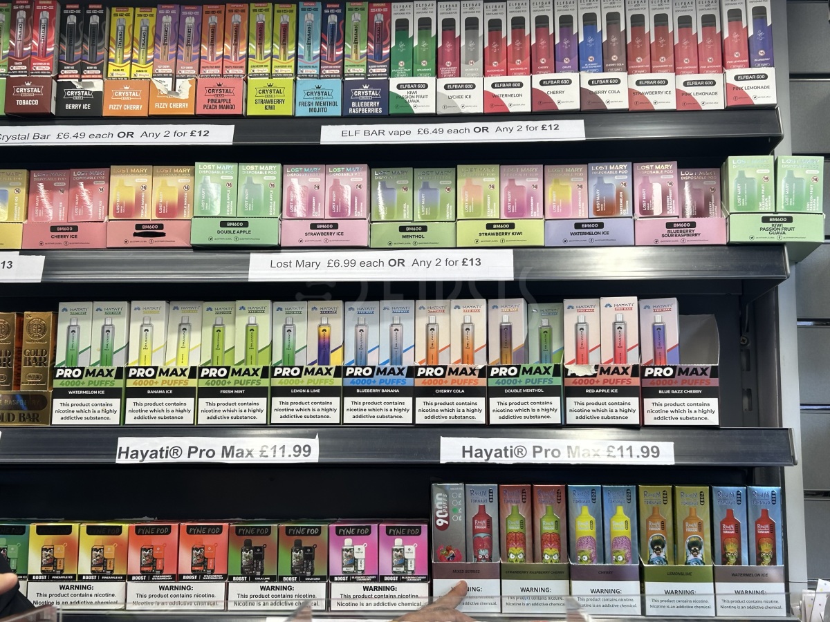 英国调研|“2+10”电子烟产品遇冷 尼古丁袋产品销量飙升