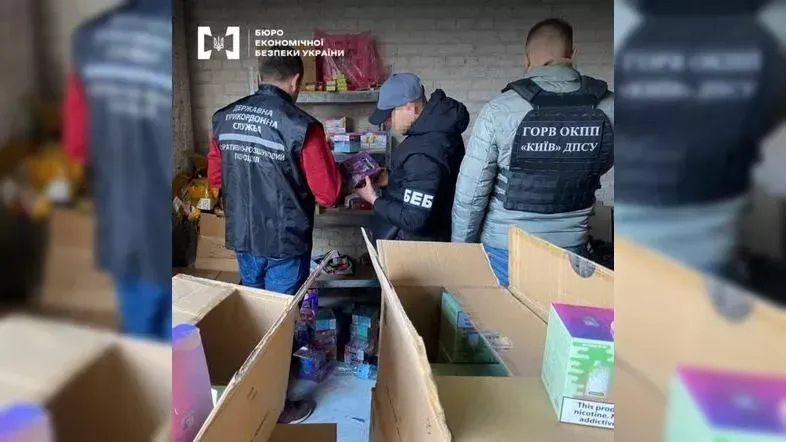 Illegal e-cigarettes worth $270,000 seized in Lviv smuggling bust
