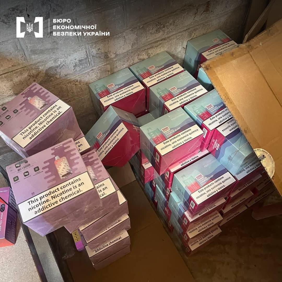 Illegal e-cigarettes worth $270,000 seized in Lviv smuggling bust