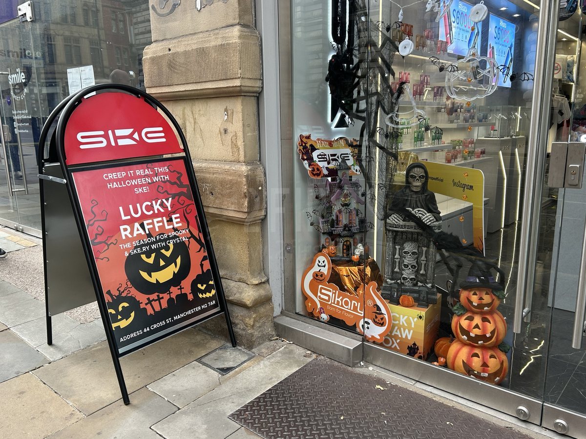 Análisis de mercado: Cigarrillos electrónicos y bolsas de nicotina en Manchester, Reino Unido