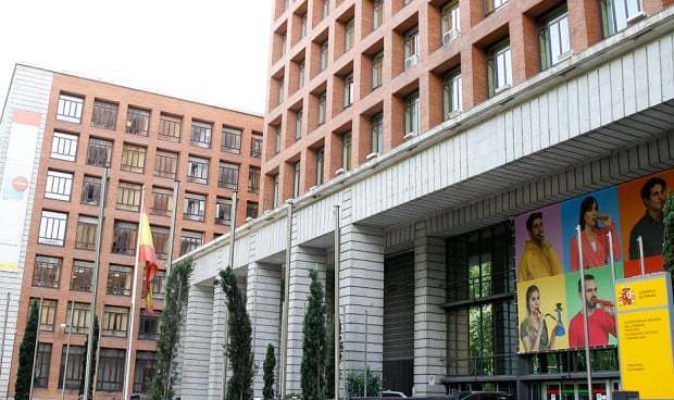 Spain targets e-cigarettes and smoke-free spaces in tobacco law amendment