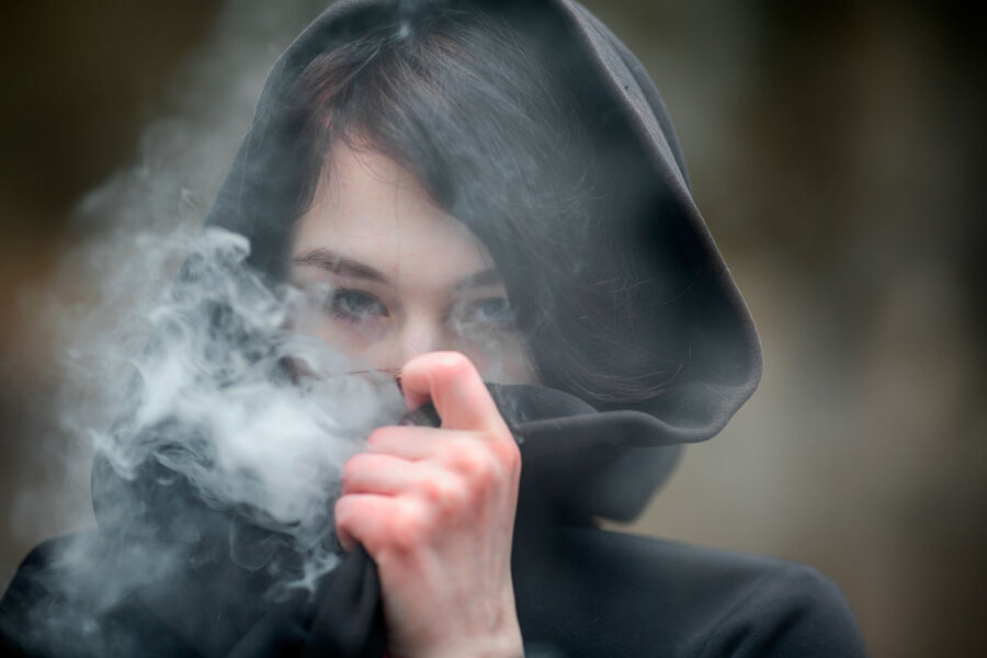 俄罗斯拟推电子烟警示图案立法 严控未成年人接触