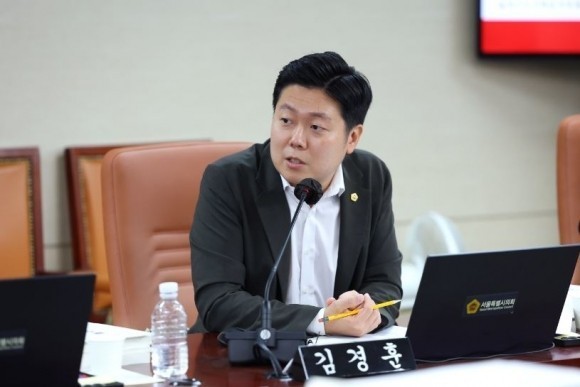 韩国首尔市议会关注雾化电子烟监管盲点 青少年电子烟使用情况激增