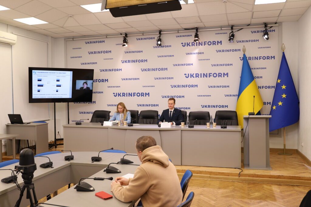 Ukraine Survey: Nearly 50% of Youth Use Heated Tobacco, Public Backs Stricter Ad Bans