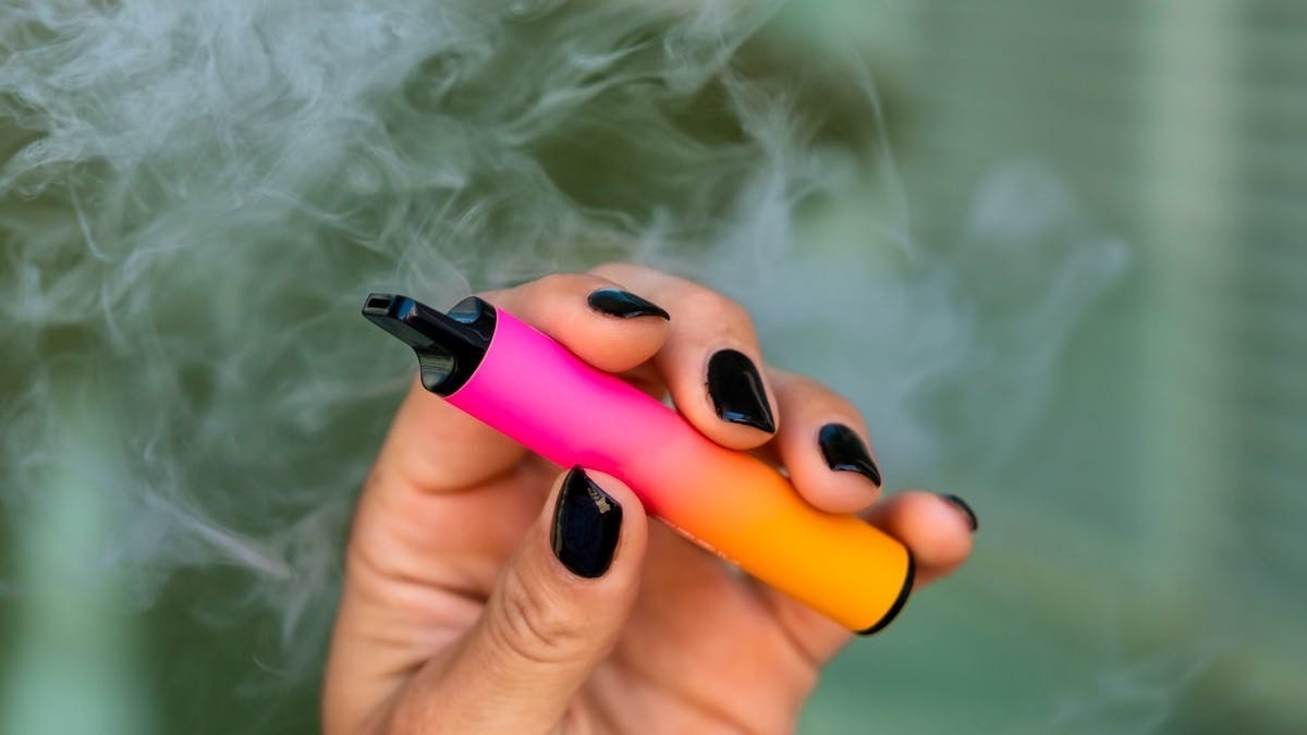 Swiss Valais to Ban Disposable Vapes Amid Ongoing National Debate