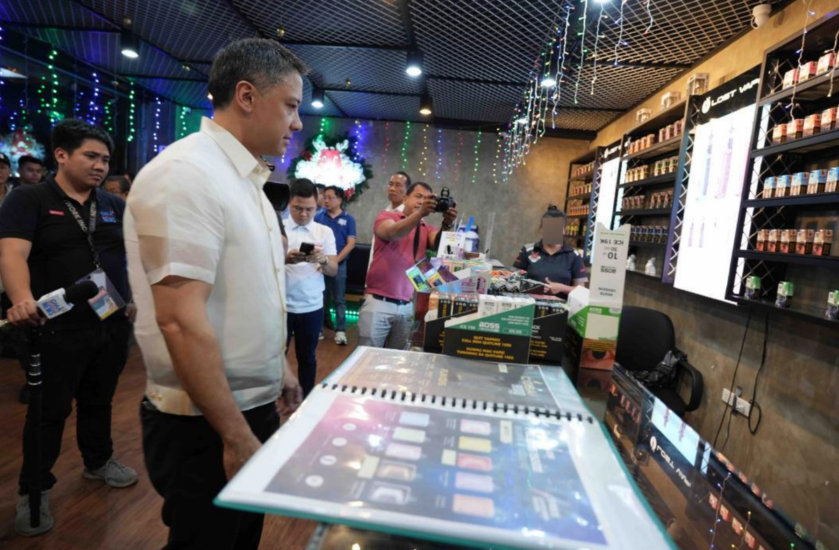 Informes de BIR sobre la represión a minoristas ilegales de cigarrillos electrónicos en Filipinas