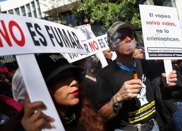 Mexico Senate Approves Reform Banning E-Cigarettes and Fentanyl