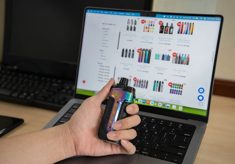 Vietnam Proposes Fines for Hiding and Using E-Cigarettes