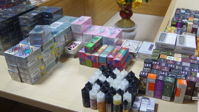 Authorities Crack Down on Illegal E-cigarette Sales in Vietnam
