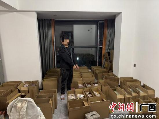 Joint Operation Successfully Busts Illegal E-Cigarette Production Network