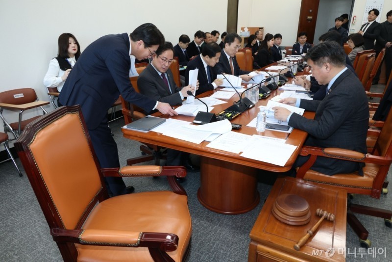 韩国电子烟法案再遇阻 合成尼古丁归类“烟草”审议未获通过