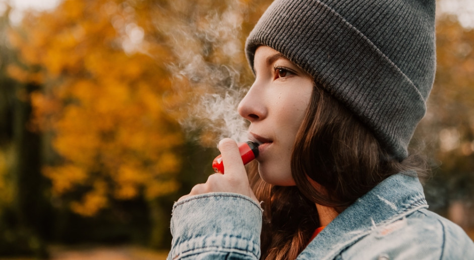 Polonia prohibirá los cigarrillos electrónicos desechables y productos de nicotina para el 2025.
