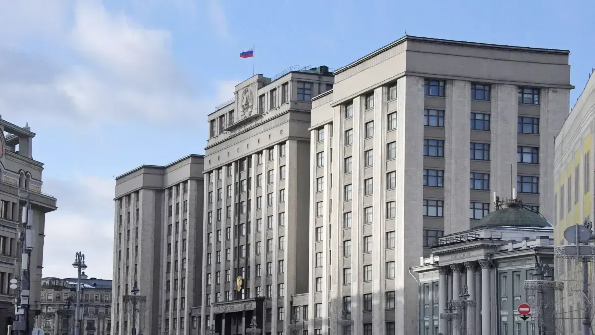 Propuesta para revisar la ley de un legislador ruso para restringir la información sobre tabaco