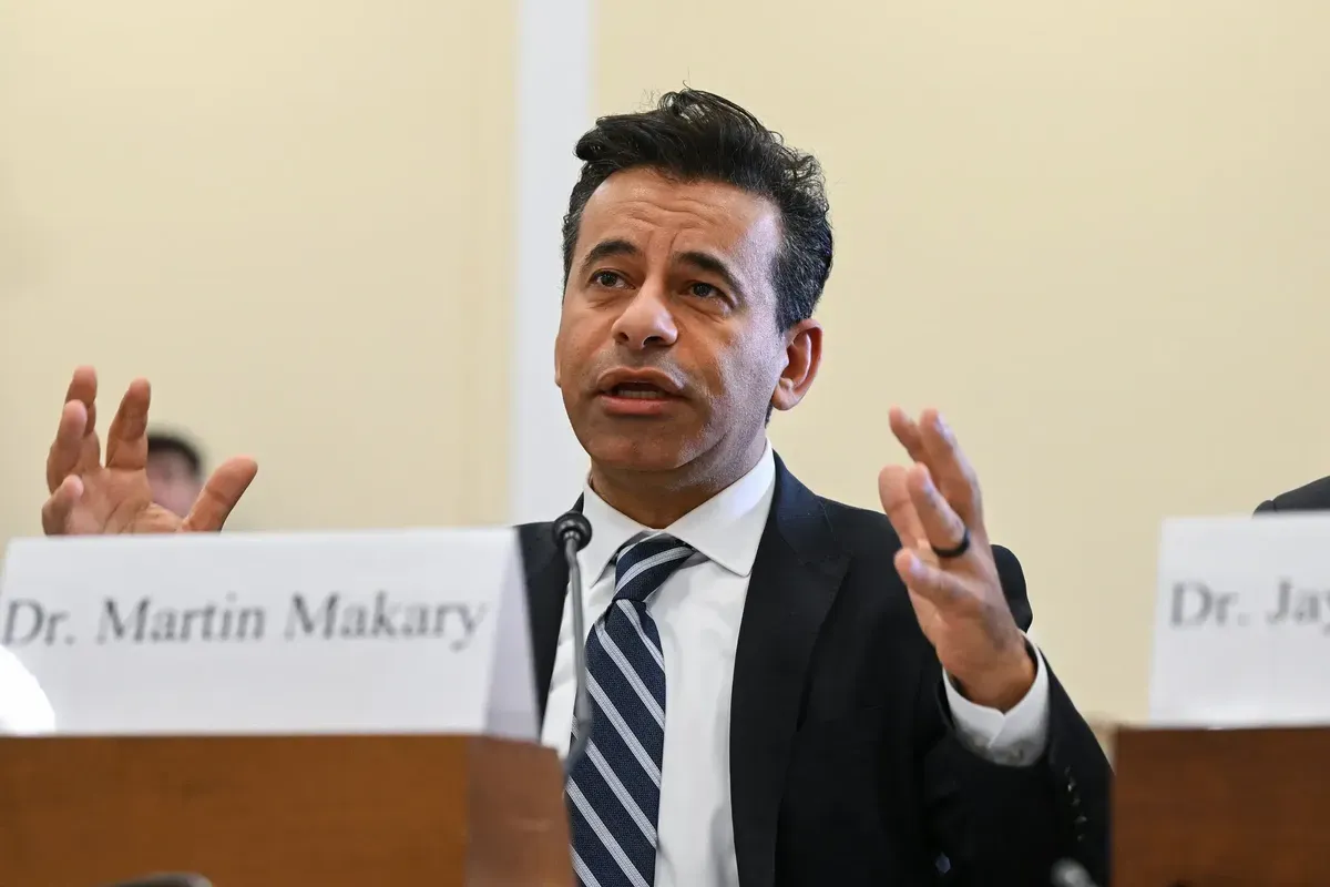 Marty Makary confirmado como el 27º Director de la FDA por el Senado