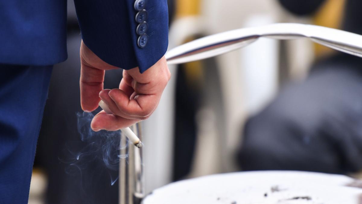 CNMC Criticizes Health Ministry's Tobacco Regulation Draft