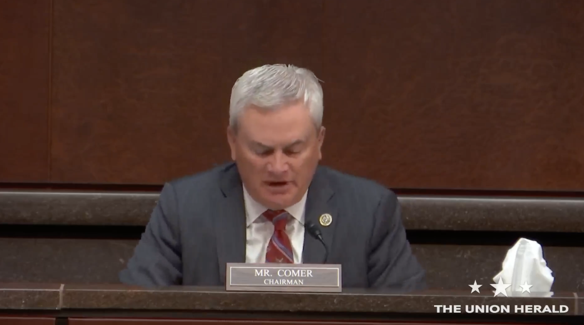 非法电子烟充斥90%市场 美两党会联手“终结”灰色地带吗?