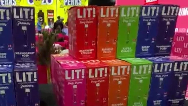 美媒揭露迈阿密电子烟展非法电子烟泛滥,前监管高官斥违法“没有后果”