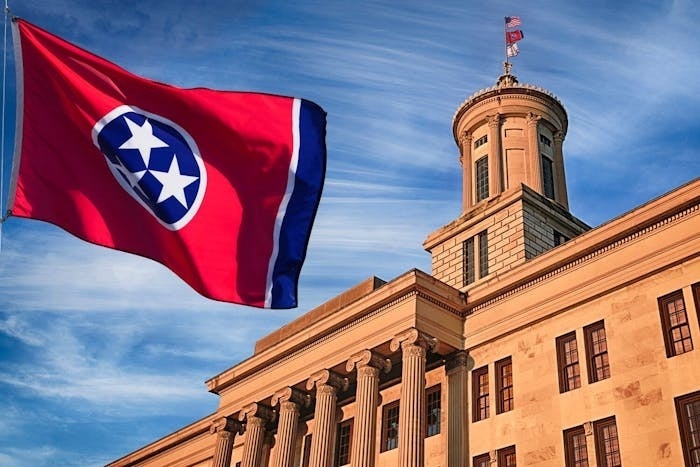 Tennessee Vape Registry Bill: 10% Wholesale Tax and Ban on E-Liquids from "Hostile Nations"
