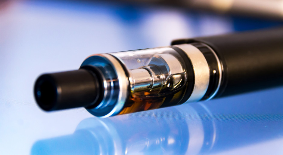Poland to Ban Disposable E-Cigs and Flavored Nicotine Pouches