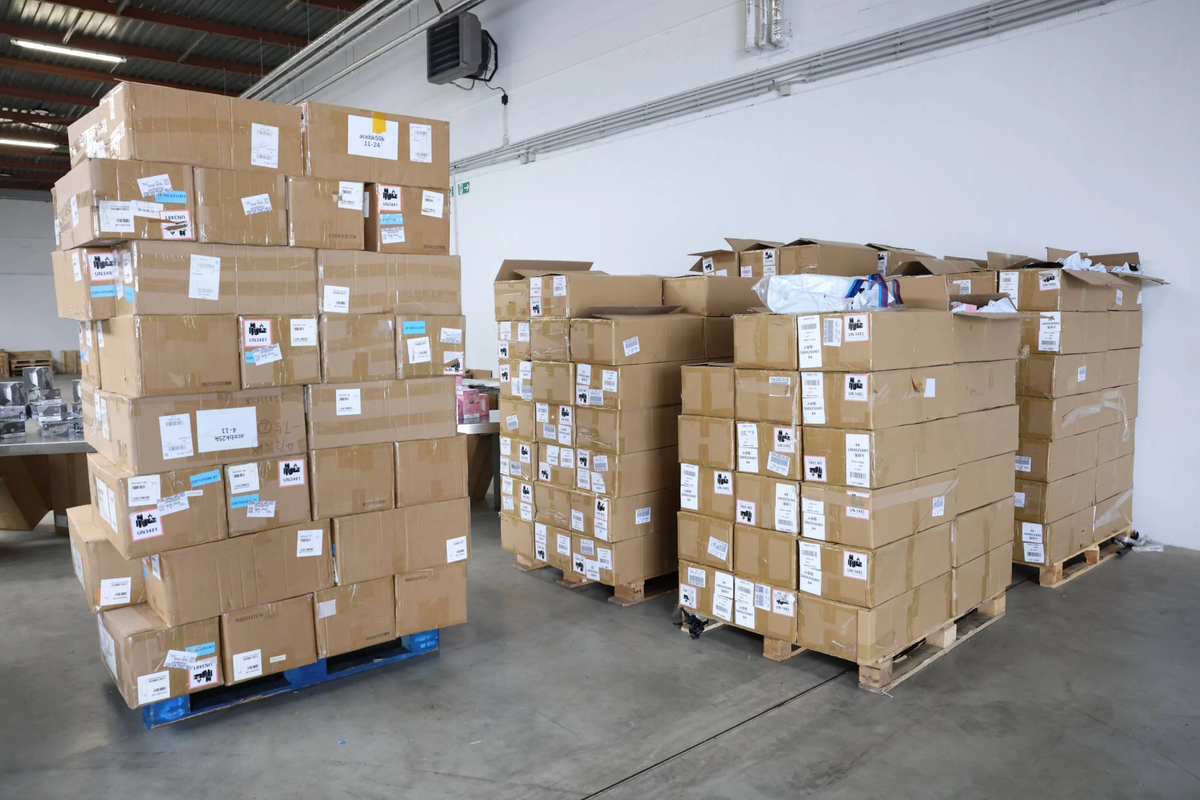 German Authorities Seize 45,000 Illegal E-Cigarettes in Cologne; Confiscated Products Resemble Fumot Devices