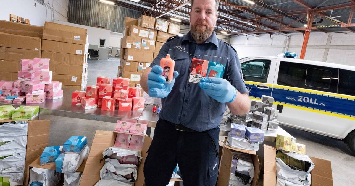 German Authorities Seize 45,000 Illegal E-Cigarettes in Cologne; Confiscated Products Resemble Fumot Devices