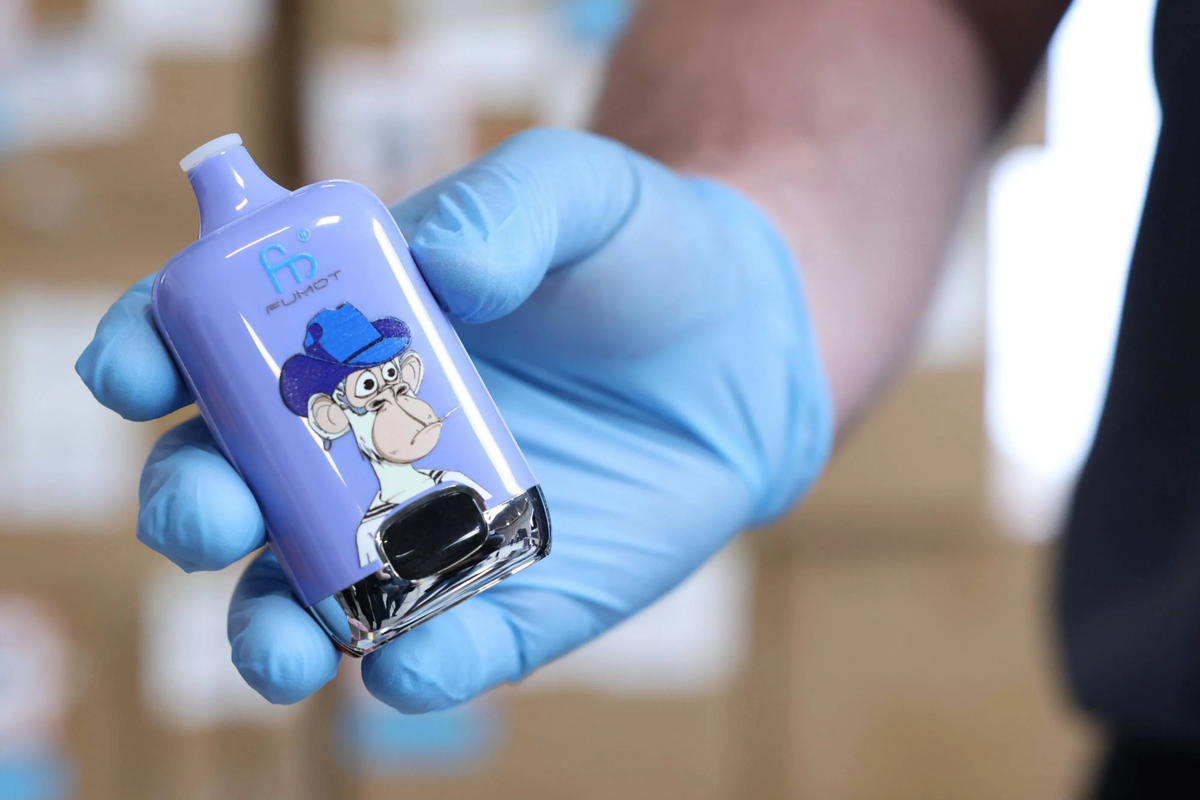 German Authorities Seize 45,000 Illegal E-Cigarettes in Cologne; Confiscated Products Resemble Fumot Devices