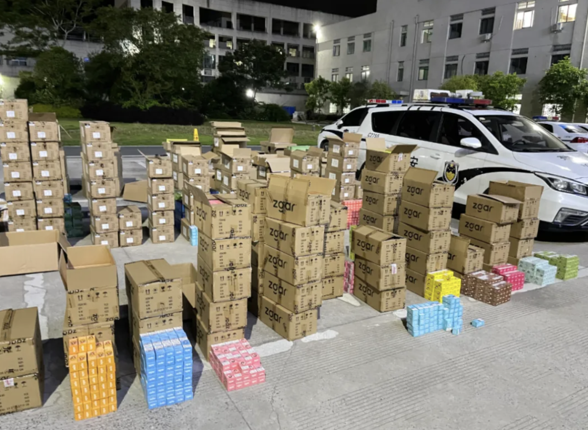 涉案金额1200万余元！四川成都首例全链条打击的部督电子烟案告破