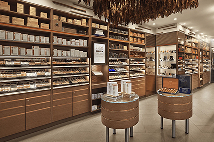 大卫杜夫2024年收入增长0.9%至5.417亿瑞士法郎 战略减产应对欧盟新规