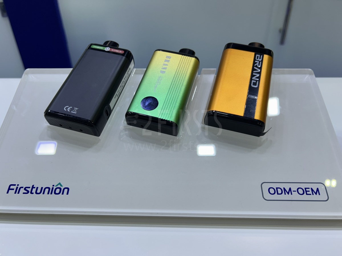 Exhibition Watch | Brands like RELX、Firstunion and HQD Showcase Aluminum Alloy E-Cigarettes