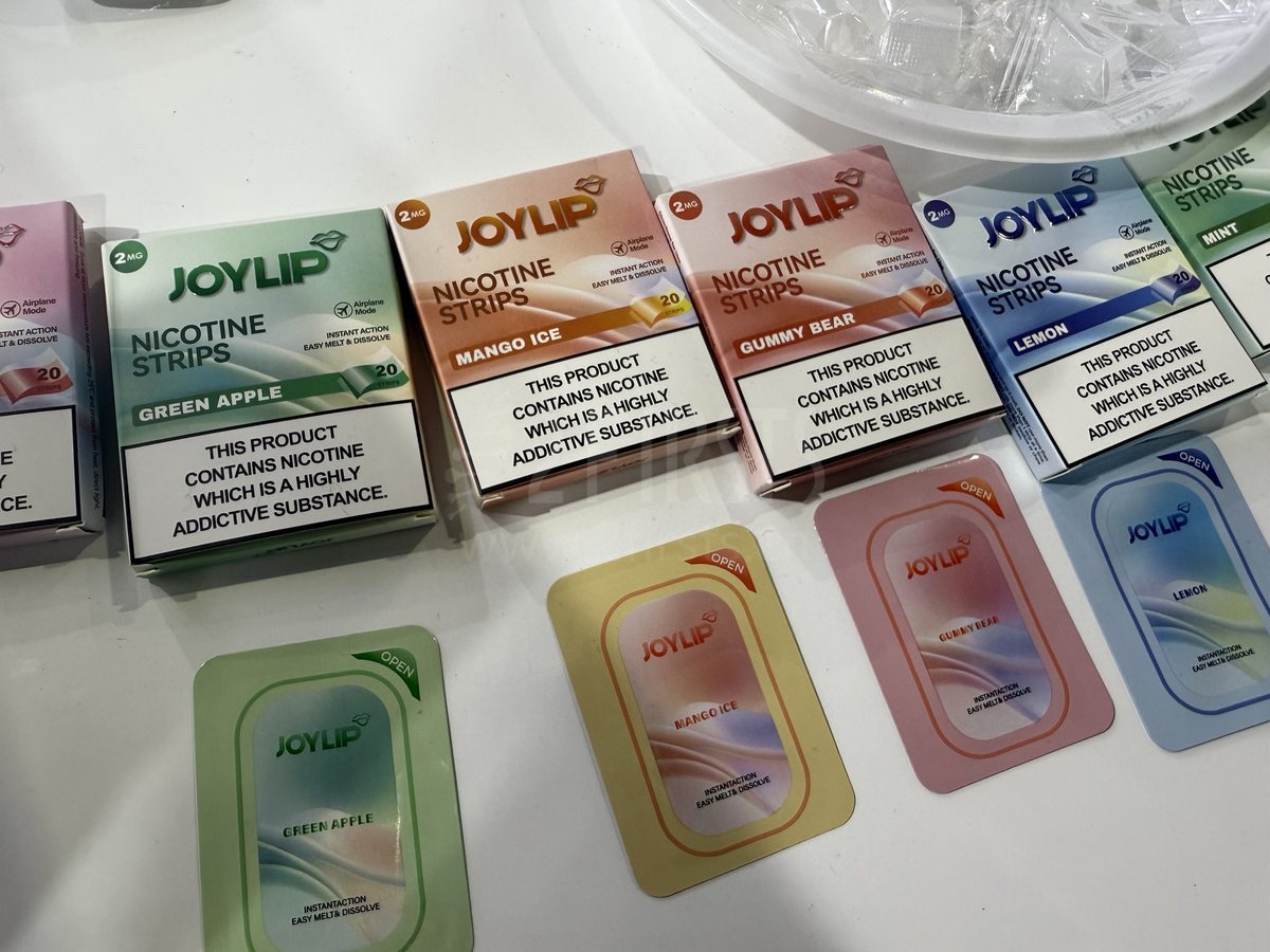 La exposición global de cigarrillos electrónicos en Dubai muestra nuevos productos y tendencias.