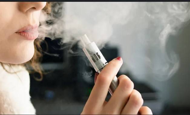 Pakistani Court Criticizes Police Raids on Vape Shops: No Enforcement Without Legislation