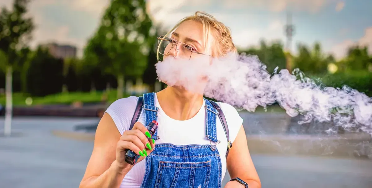 Czech Republic Plans Ban on Candy-Flavored Vapes; Fruit and Mint Flavors Not Included