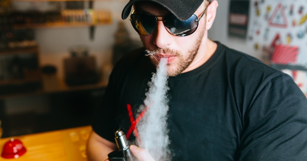 Un posible aumento en los impuestos a los cigarrillos electrónicos amenaza el suministro del mercado y su popularidad.