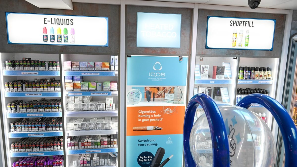 UK Report: E-cigarette E-liquid Profits Dominate Market, Fruit Flavors on the Rise