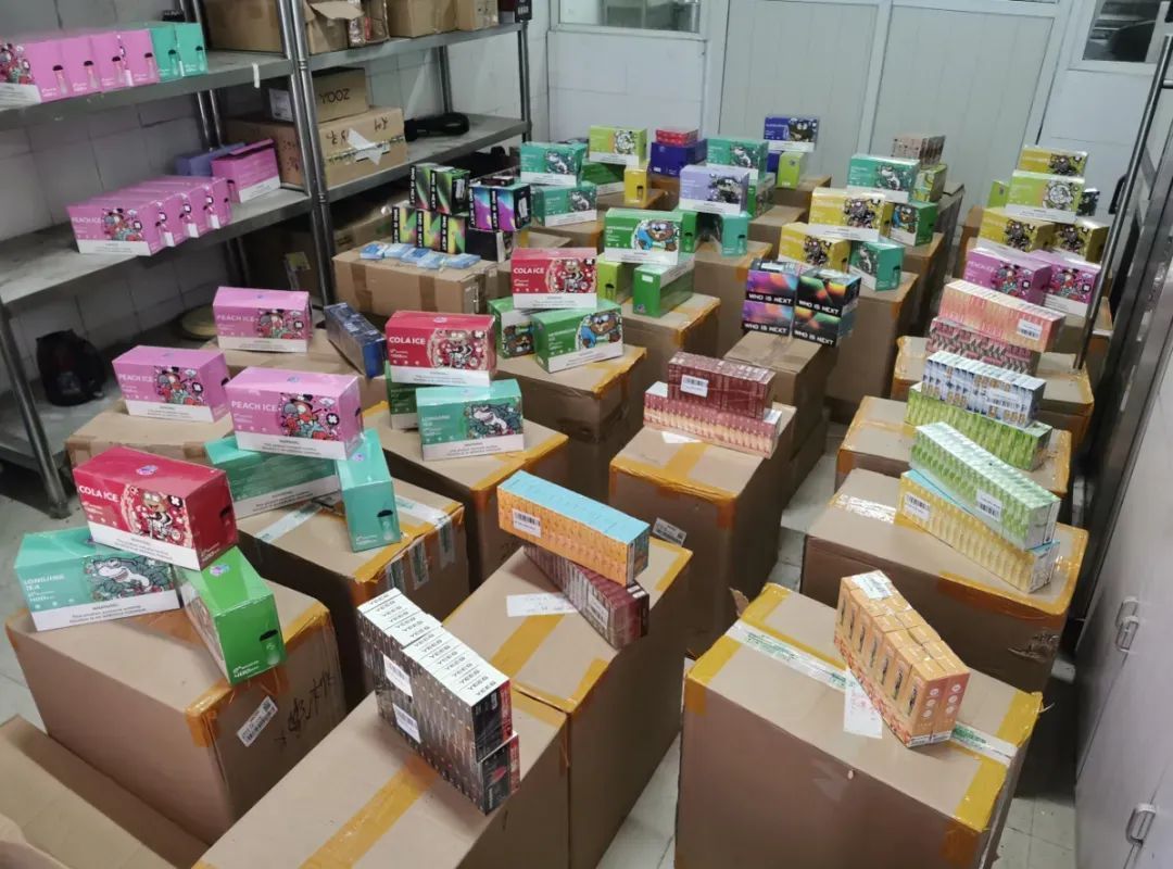 La Administración Estatal de Monopolio del Tabaco celebra una conferencia de prensa sobre el fortalecimiento de la regulación y aplicación de las normativas de los cigarrillos electrónicos, impulsando el progreso en la profundización y mejora regulatoria.