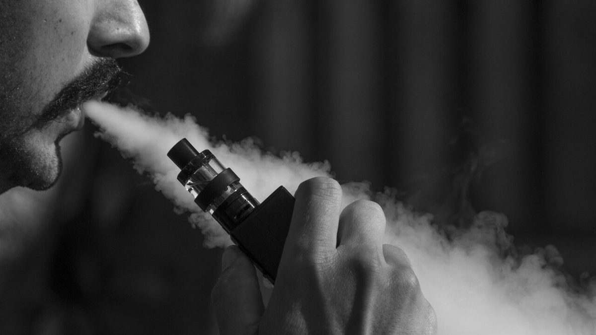 Spain's Proposed E-cigarette and Nicotine Pouch Restrictions Spark EU Debate