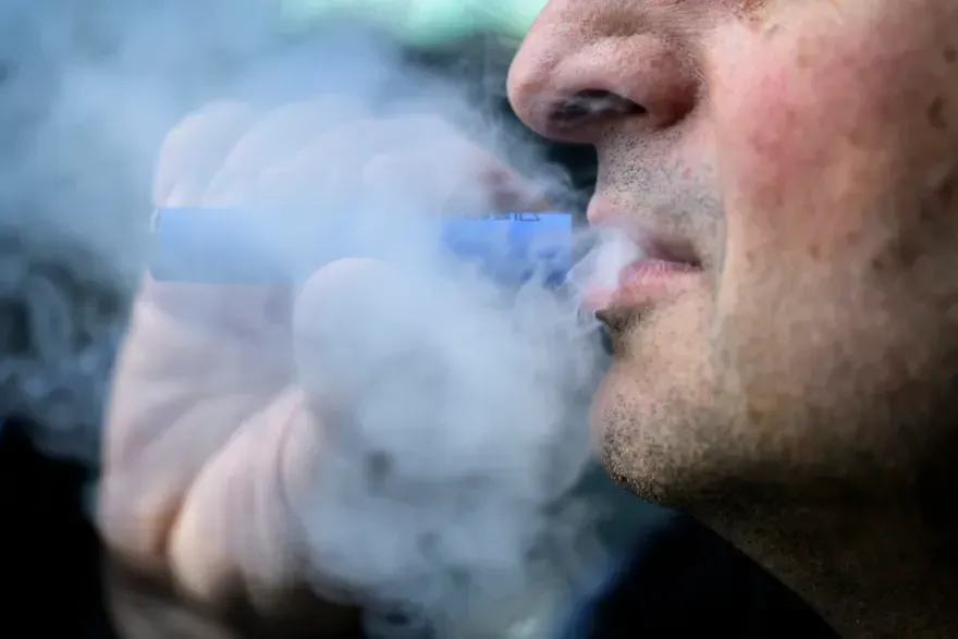 Geneva, Switzerland, passes legislation to ban the sale of disposable e-cigarettes