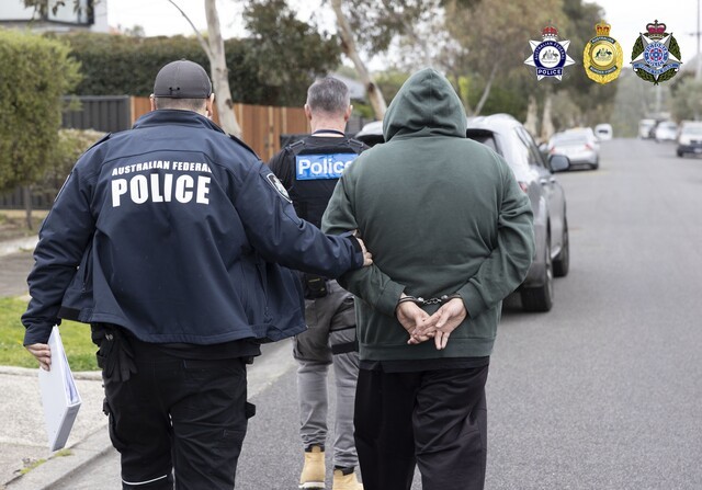 Australia cracks down on major tobacco smuggling case, involving tax evasion exceeding US$24.21 million