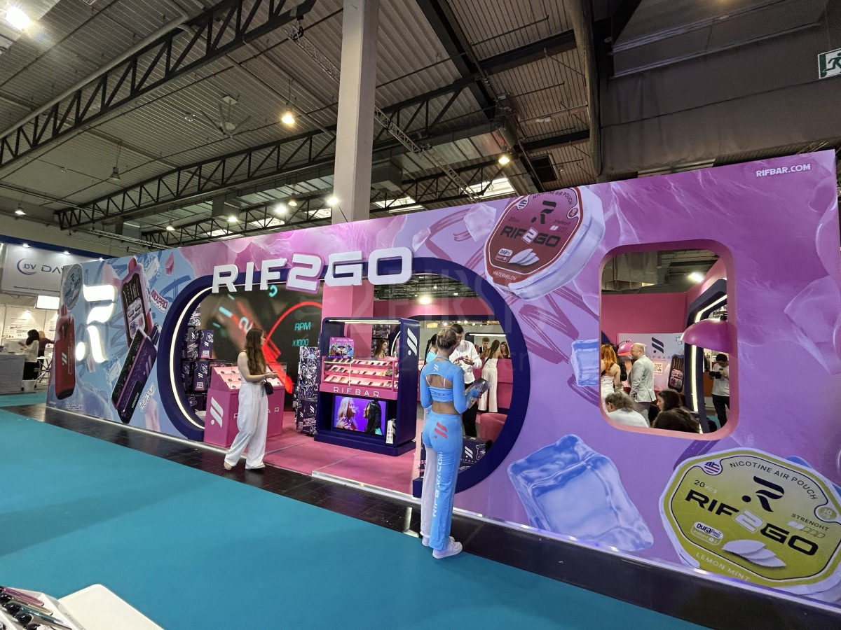 德展图集｜InterTabac 2025正式开展，ELFBAR、SKE、RELX、VAPORESSO 等展台直击