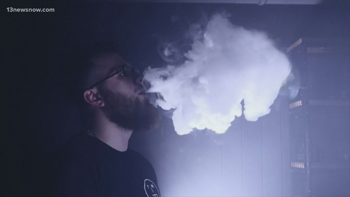 Newport News, Virginia, USA, has passed new regulations requiring new e-cigarette shops to be approximately 610 meters away from schools