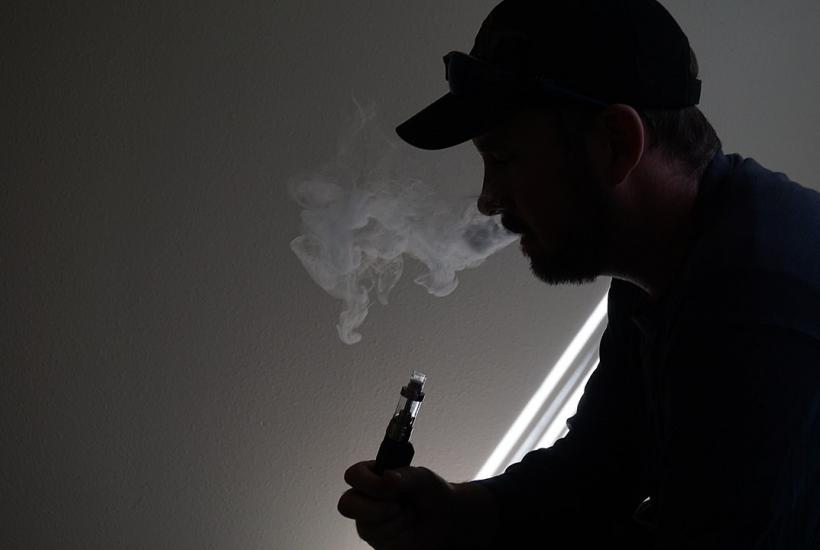 俄罗斯拟修法赋权地方禁售电子烟 官员称电子烟黑市占比超六成