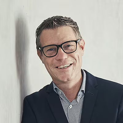 菲莫国际自2026年起重组架构:国际与美国业务分拆运行