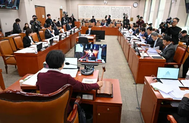 韩国《烟草事业法》修正案未获表决 合成尼古丁监管再度延迟